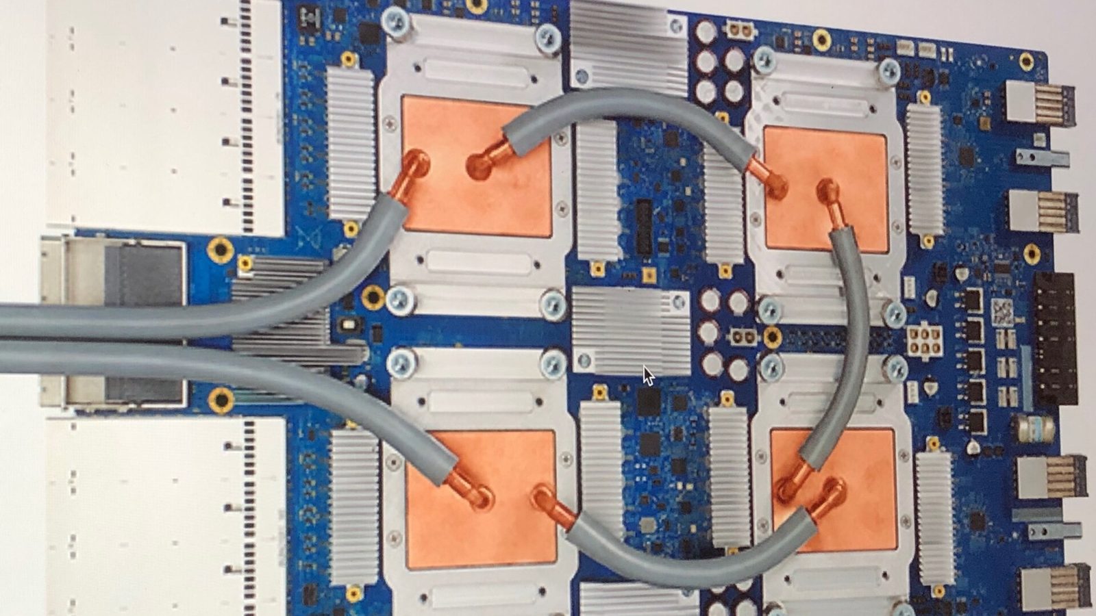 Google TPU 3.0 主機板