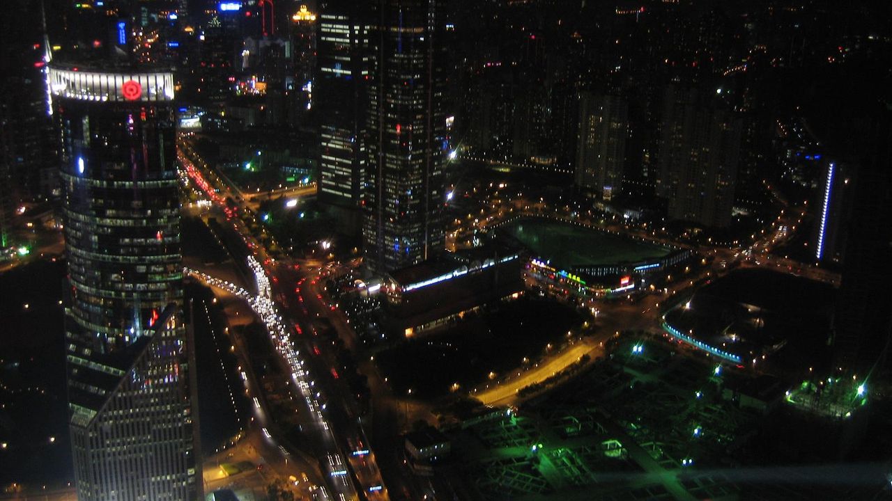 china（中国上海真实城市夜景）