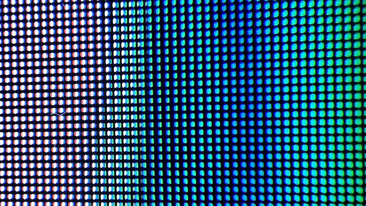 OLED 面板子像素特寫