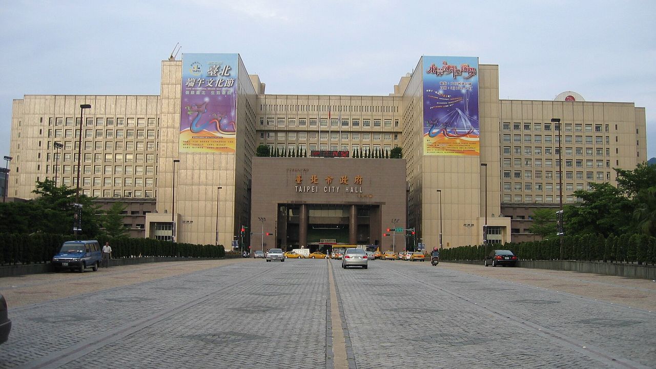gov_tw（臺北市政府大樓實景全貌）
