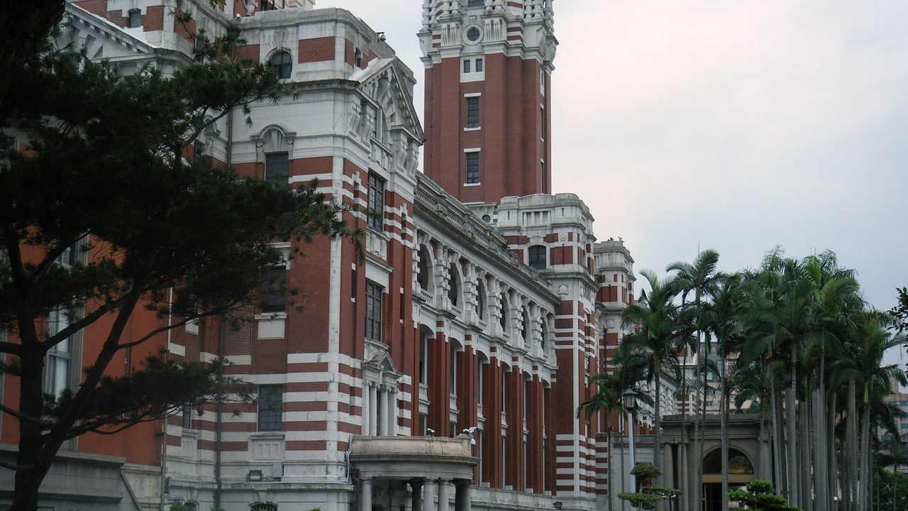 gov_tw（實景拍攝中華民國總統府）