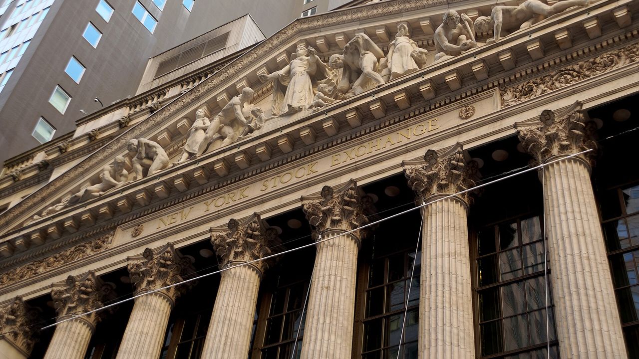 nyse（紐約證交所正面外觀實景）