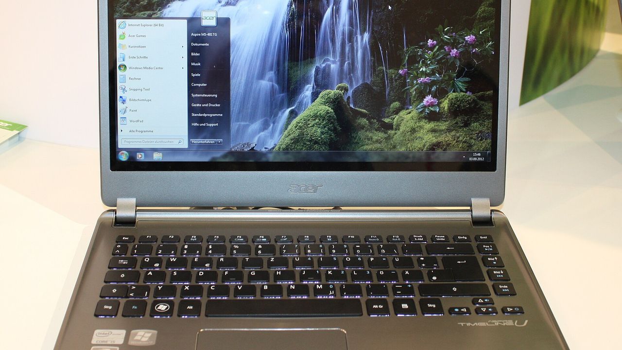 pc（主體為筆記型個人電腦）
